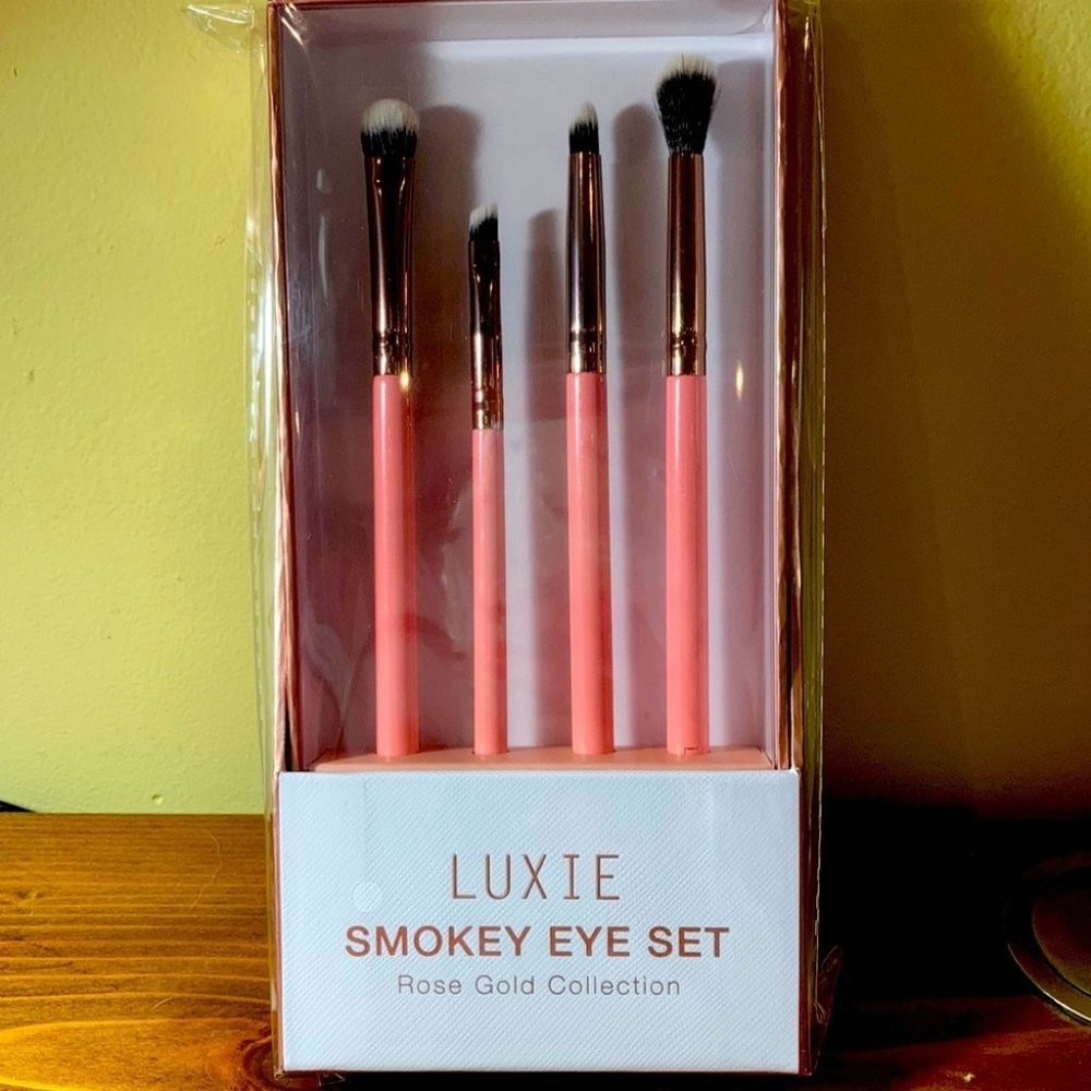 Luxie smokey eye set rose gold collection